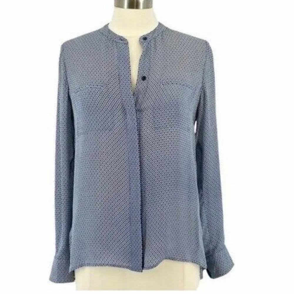 Vince 100% Silk Button Front Abstract Print Blouse Top - Picture 2 of 13